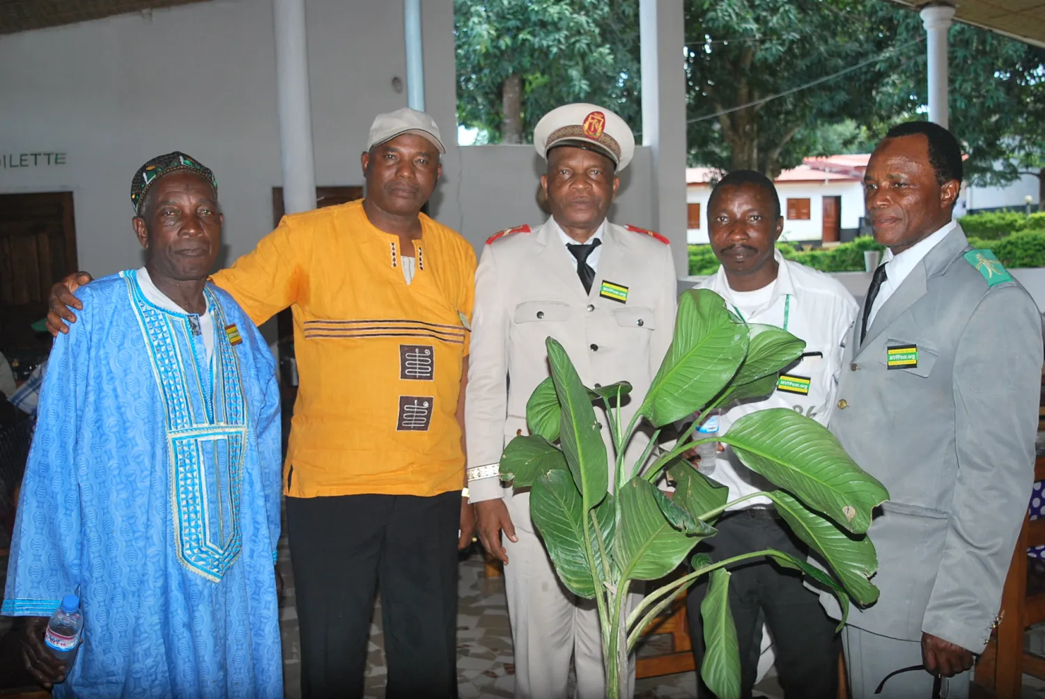 MVFPoor.org - Grundsteinlegung für Bibliothek in Kindia, Guinea