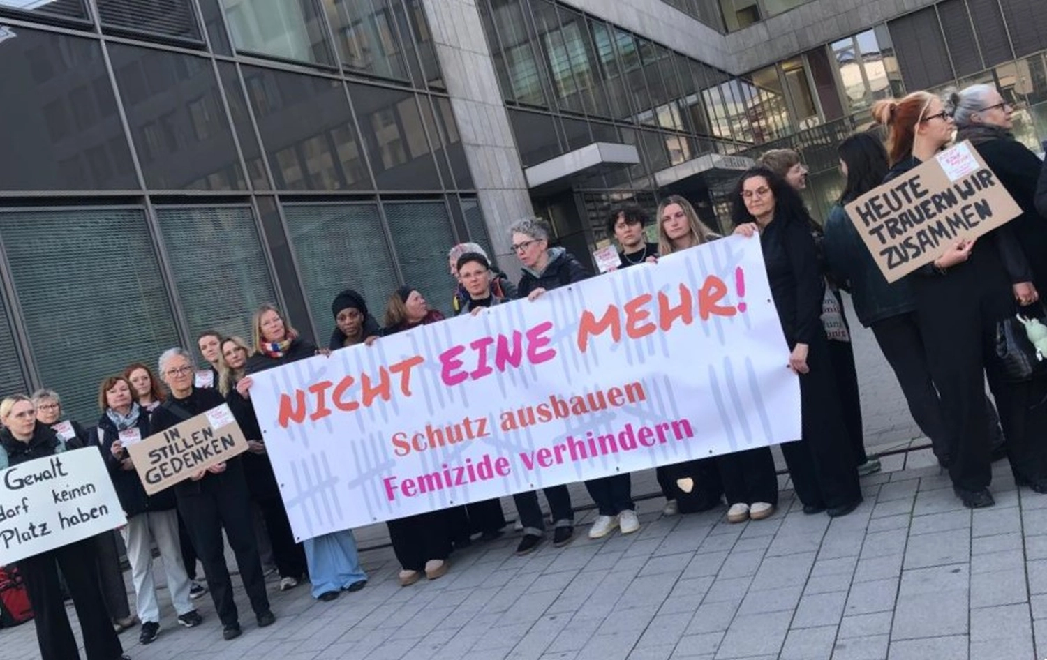 MVFPoor.org - Wandplakat